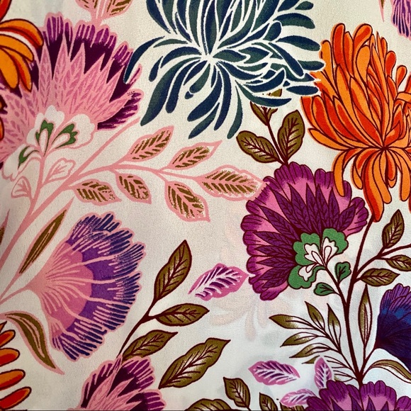 {2x hp} Plus INC Off-The-Shoulder Floral Blouse - Picture 3 of 3